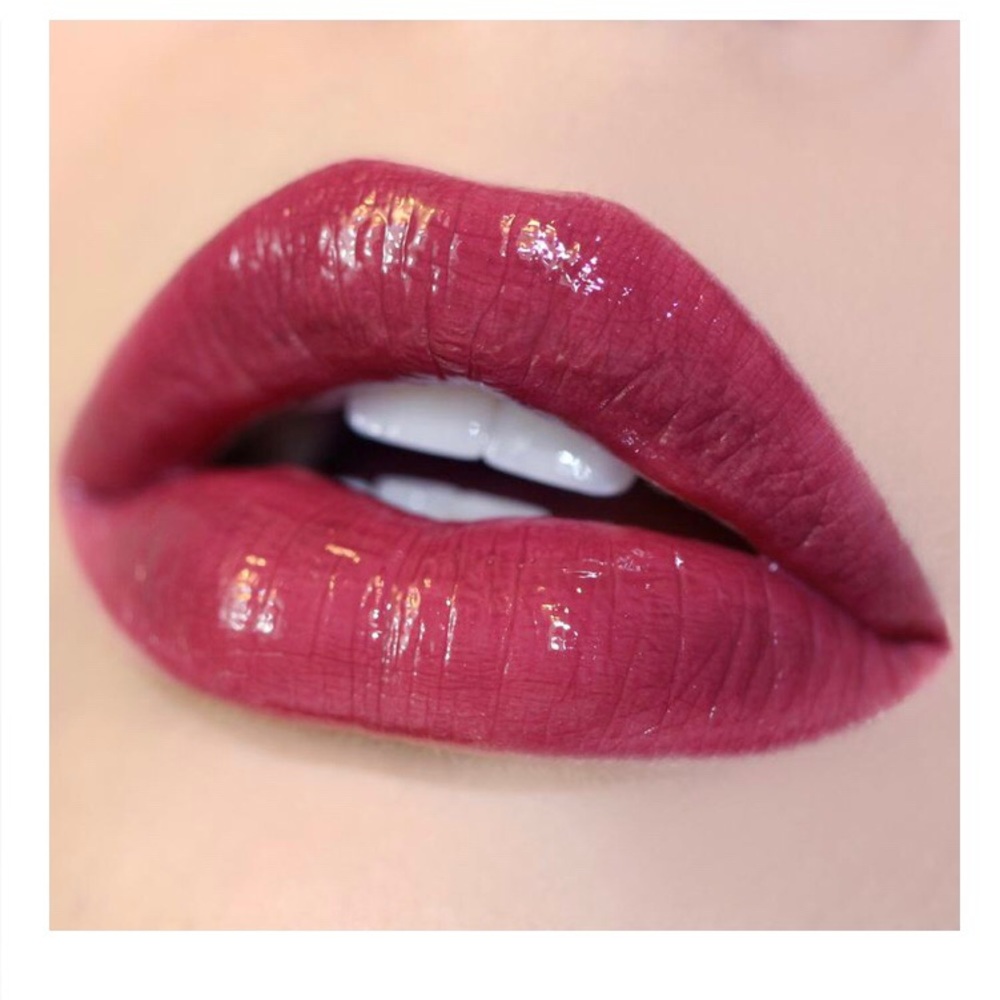 Colourpop Ultra Glossy Lip in “Sookie”